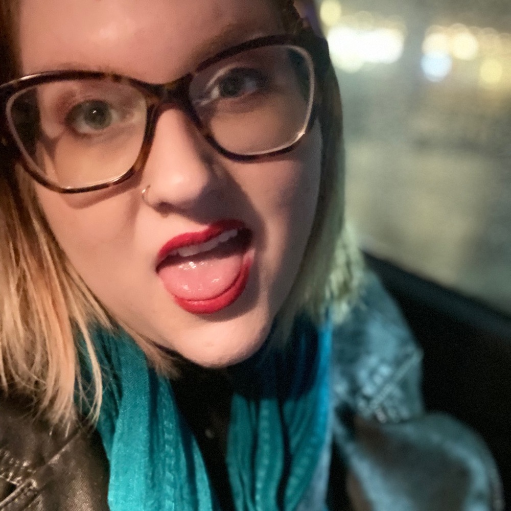 Meet your Posher, Lindsey
